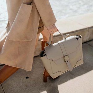 ☃️ Senreve Maestra Bag in Pebbled Sand